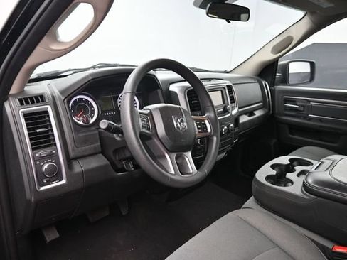 Used 2024 RAM 1500 Classic SLT AWD/4WD image 14