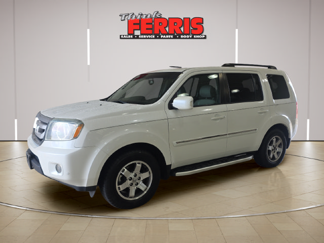 Used 2011 Honda Pilot Touring image 1