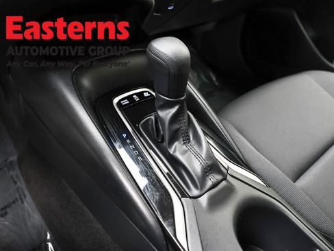 Used 2025 Toyota Corolla LE image 13