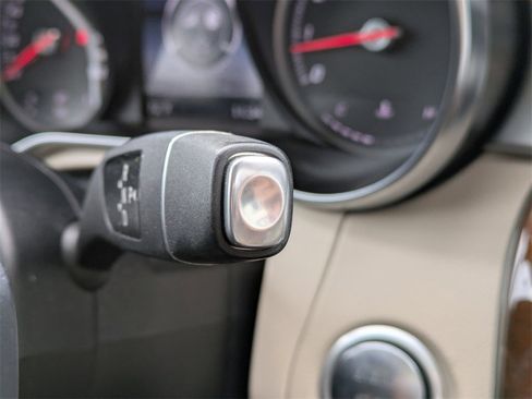 Used 2018 Mercedes-Benz GLC 300 image 41