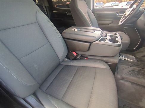 Used 2024 Chevrolet Silverado 1500 RST image 34