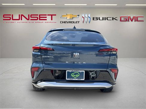 Certified 2024 Buick Envista Sport Touring w/ Advanced Safety Package FWD image 5