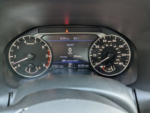 Used 2024 Nissan Altima 2.5 SV FWD image 10