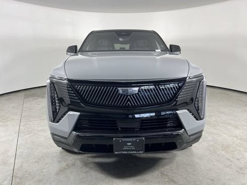 Used 2026 Cadillac Escalade IQ Sport 1 AWD/4WD image 3