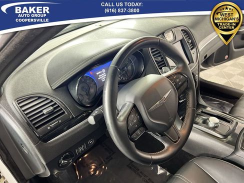 Used 2017 Chrysler 300 S w/ 300S Premium Group image 11