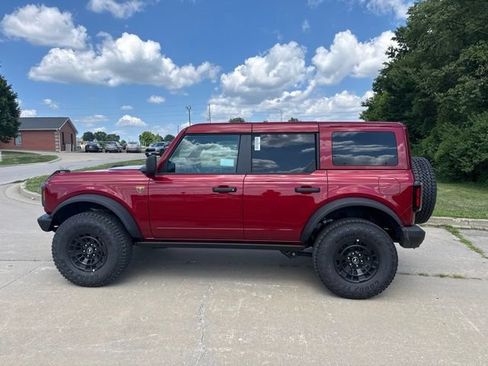 New 2026 Ford Bronco Badlands AWD/4WD image 7