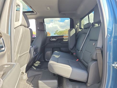 New 2026 GMC Sierra 2500 Denali w/ Denali Reserve Package image 13