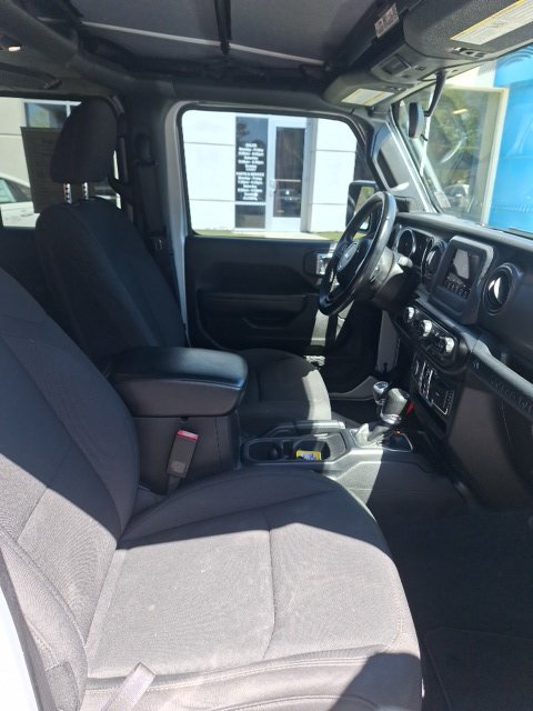 Used 2022 Jeep Wrangler Unlimited Sport AWD/4WD image 26