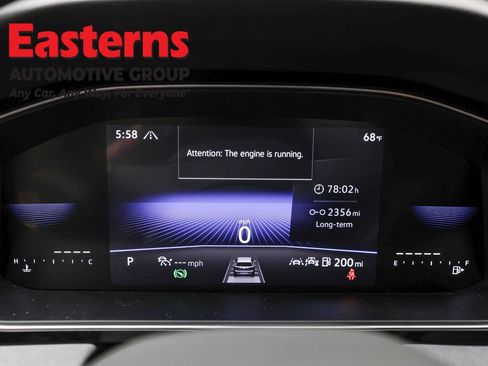 Used 2025 Volkswagen Jetta SE FWD image 17