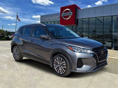 Certified 2021 Nissan Kicks SV