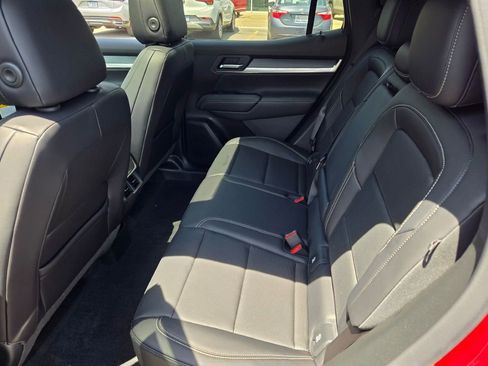 New 2026 GMC Terrain Elevation w/ Elevation Premium Package AWD/4WD image 33