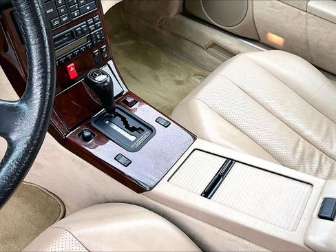 Used 1995 Mercedes-Benz SL 500 image 17