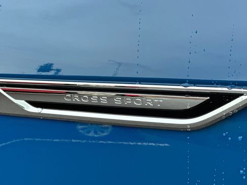 New 2025 Volkswagen Atlas Cross Sport SE image 24