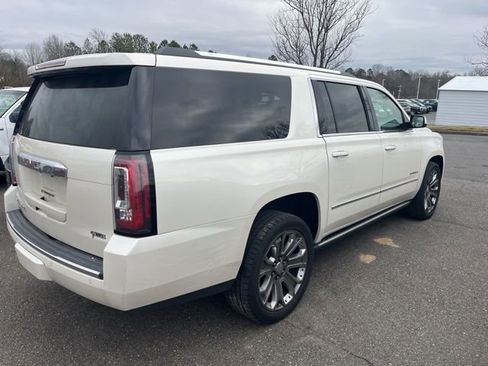 Used 2015 GMC Yukon XL Denali w/ Premium Package image 6