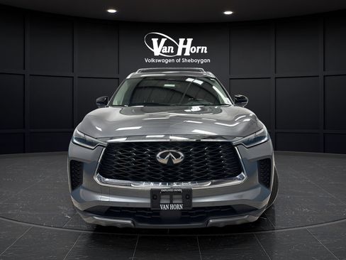 Used 2024 INFINITI QX60 Sensory w/ Vision Package AWD/4WD image 2