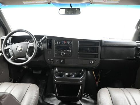 Used 2014 Chevrolet Express 3500 LS RWD image 37