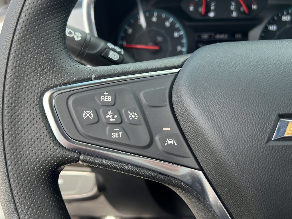 Used 2021 Chevrolet Equinox LS w/ LS Convenience Package FWD image 19