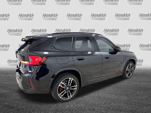 Used 2025 BMW X1 xDrive28i w/ Technology Package image 10