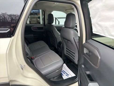 New 2025 Ford Bronco Sport Badlands image 17