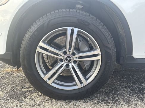 Used 2022 Mercedes-Benz GLC 300 image 33