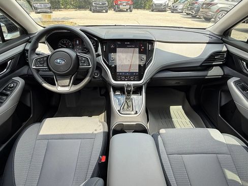 Used 2025 Subaru Outback Premium AWD/4WD image 28