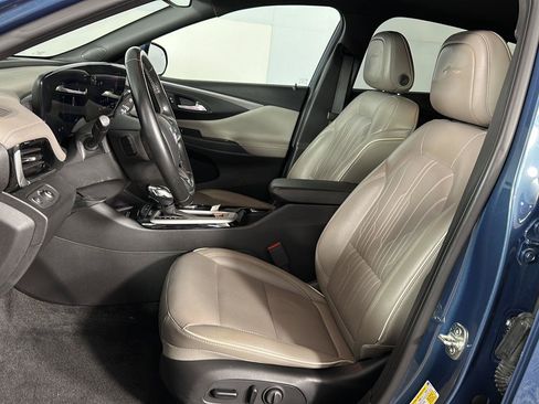 Used 2024 Buick Envista Avenir FWD image 9