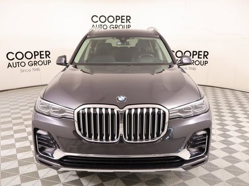 Used 2021 BMW X7 xDrive40i image 11