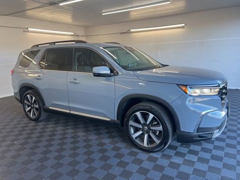 Used 2024 Honda Pilot Touring image 26
