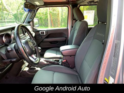 Used 2020 Jeep Wrangler Unlimited Sahara w/ Cold Weather Group AWD/4WD image 16
