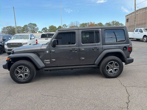 Used 2020 Jeep Wrangler Unlimited Sport S image 4