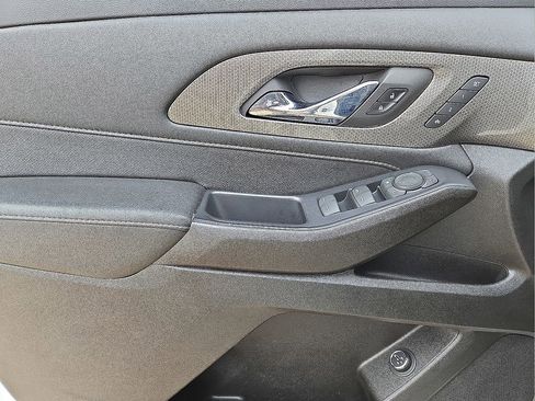 Used 2022 Chevrolet Traverse Premier w/ Redline Edition image 22