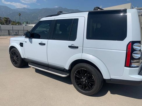 Used 2015 Land Rover LR4 HSE LUX AWD/4WD image 11