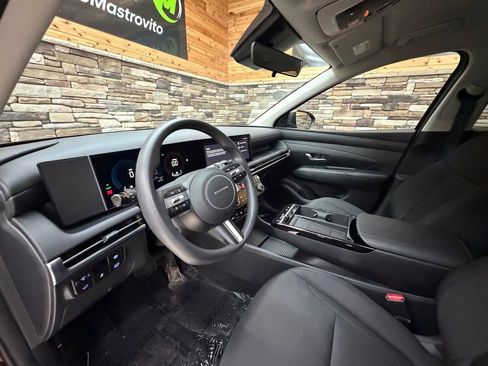 Used 2025 Hyundai Tucson Blue AWD/4WD image 31