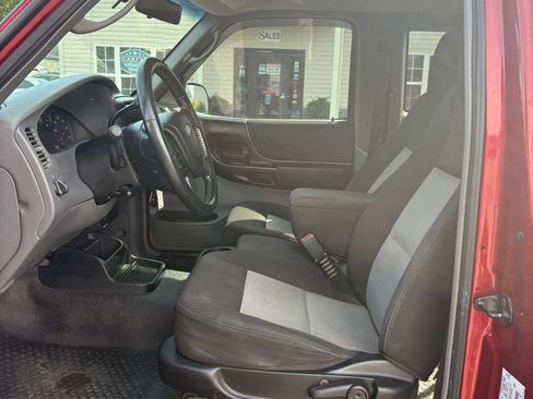 Used 2004 Ford Ranger XLT AWD/4WD image 24