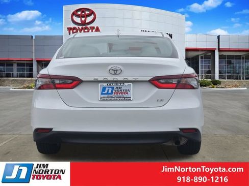 Used 2024 Toyota Camry LE w/ Convenience Package FWD image 7