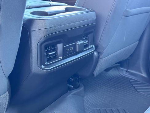 Used 2022 Chevrolet Silverado 1500 LT Trail Boss w/ Bed Protection Package image 21