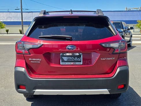 Used 2023 Subaru Outback Limited AWD/4WD image 7
