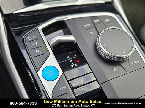 Used 2024 BMW i4 xDrive40i image 28