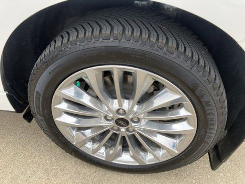 Used 2022 Ford Edge Titanium w/ Equipment Group 301A image 27