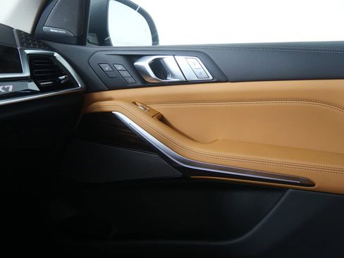 New 2026 BMW X7 xDrive40i AWD/4WD image 26