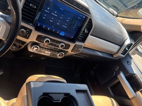 Used 2022 Ford F350 Lariat w/ Chrome Package AWD/4WD image 24