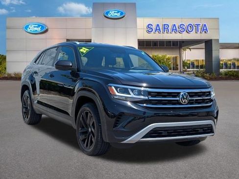 Used 2021 Volkswagen Atlas Cross Sport SE FWD image 1