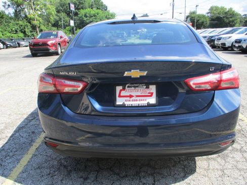 Used 2019 Chevrolet Malibu LT FWD image 17