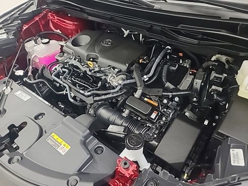 Used 2026 Toyota Sienna XLE FWD image 45