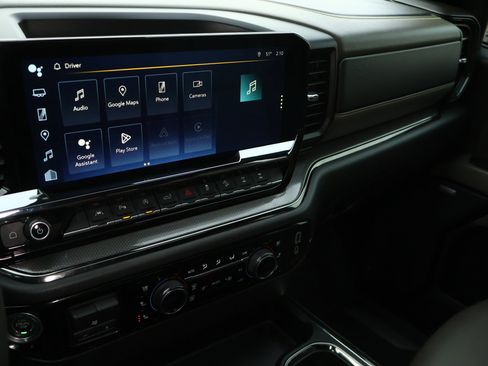 Used 2023 Chevrolet Silverado 1500 ZR2 w/ Technology Package image 21