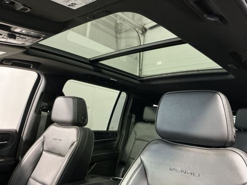 Used 2023 GMC Yukon XL Denali w/ Max Trailering Package AWD/4WD image 24