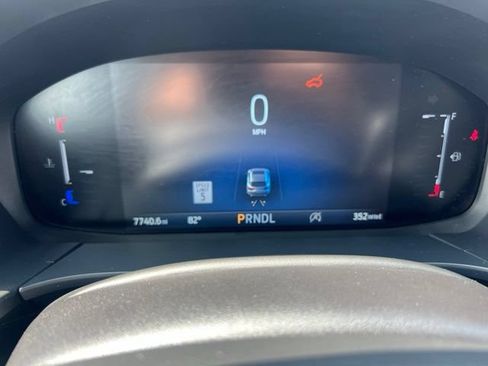 Certified 2025 Ford Escape ST-Line w/ Tech Pack #1 AWD/4WD image 11