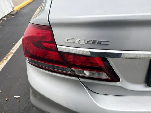 Used 2015 Honda Civic LX image 6