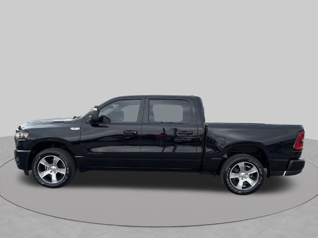 Used 2025 RAM 1500 Tradesman AWD/4WD image 2