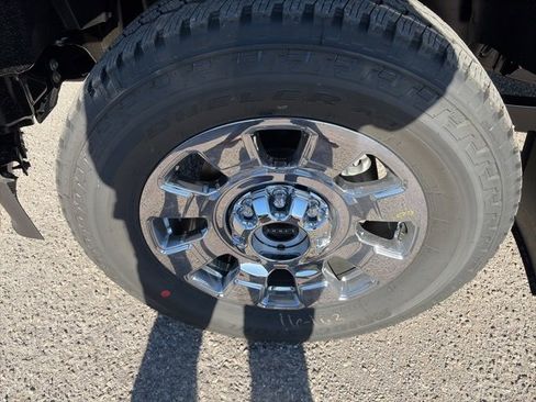 New 2026 Ford F250 Lariat w/ Chrome Package image 10